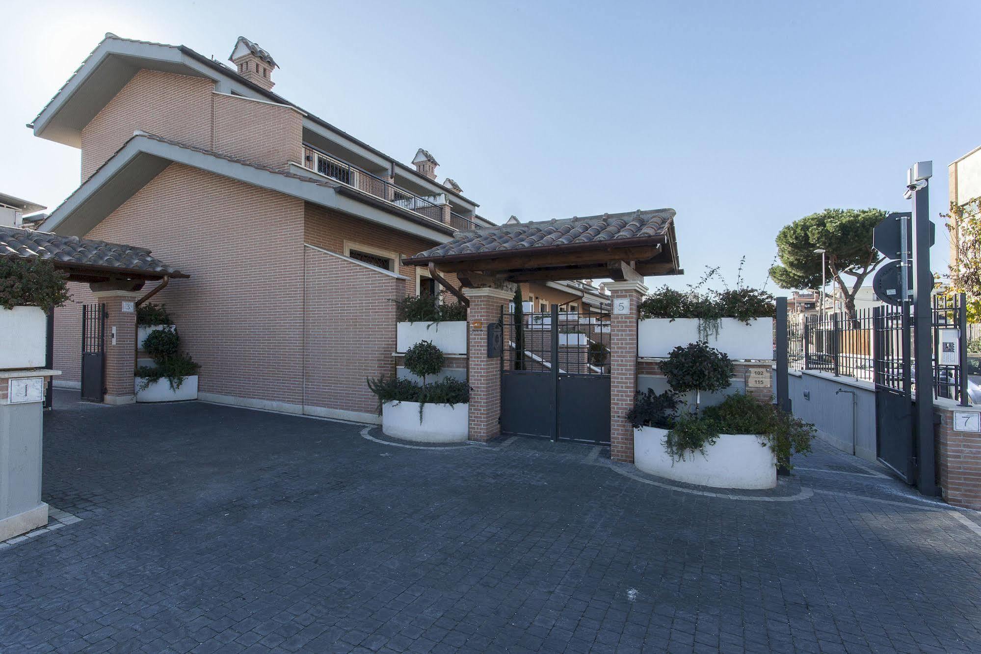 Domus Anagnina Villa Ciampino Exterior photo